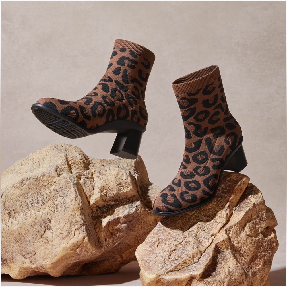 Leopard Print Ankle Boots - Brown
